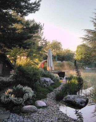 Schwimmteich_(3)_KG